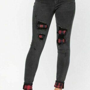 EUC Women's JUDY BLUE Rayann Buffalo Plaid Patch Jeans Faded Black | Size 14 W‎